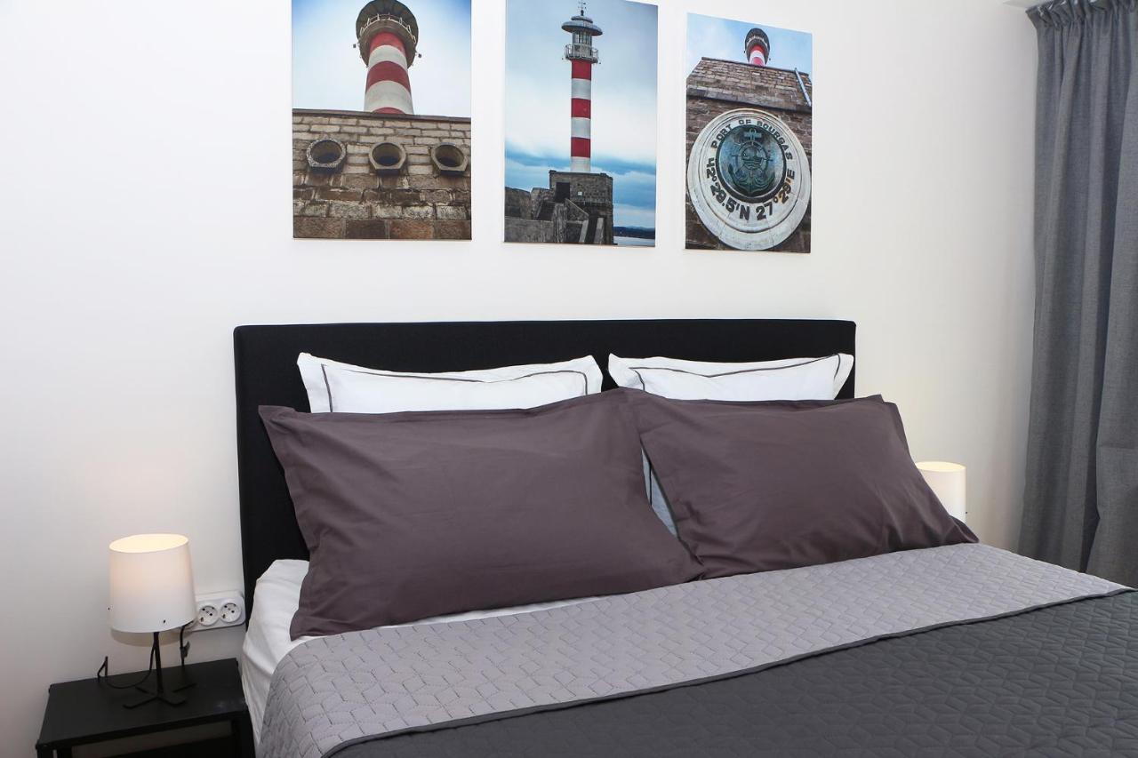 Shik & Chic In The Heart Of Burgas # 5Min From Beach # New Kültér fotó