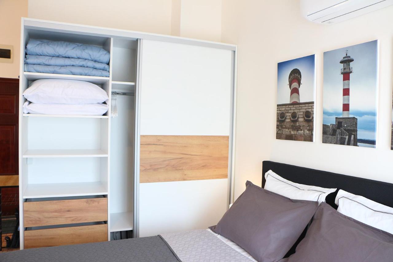 Shik & Chic In The Heart Of Burgas # 5Min From Beach # New Kültér fotó