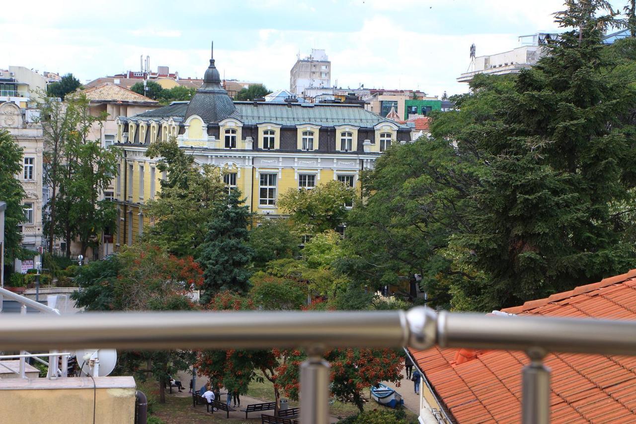 Shik & Chic In The Heart Of Burgas # 5Min From Beach # New Kültér fotó