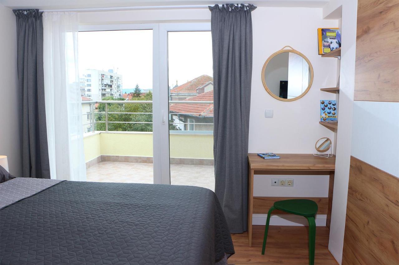 Shik & Chic In The Heart Of Burgas # 5Min From Beach # New Kültér fotó